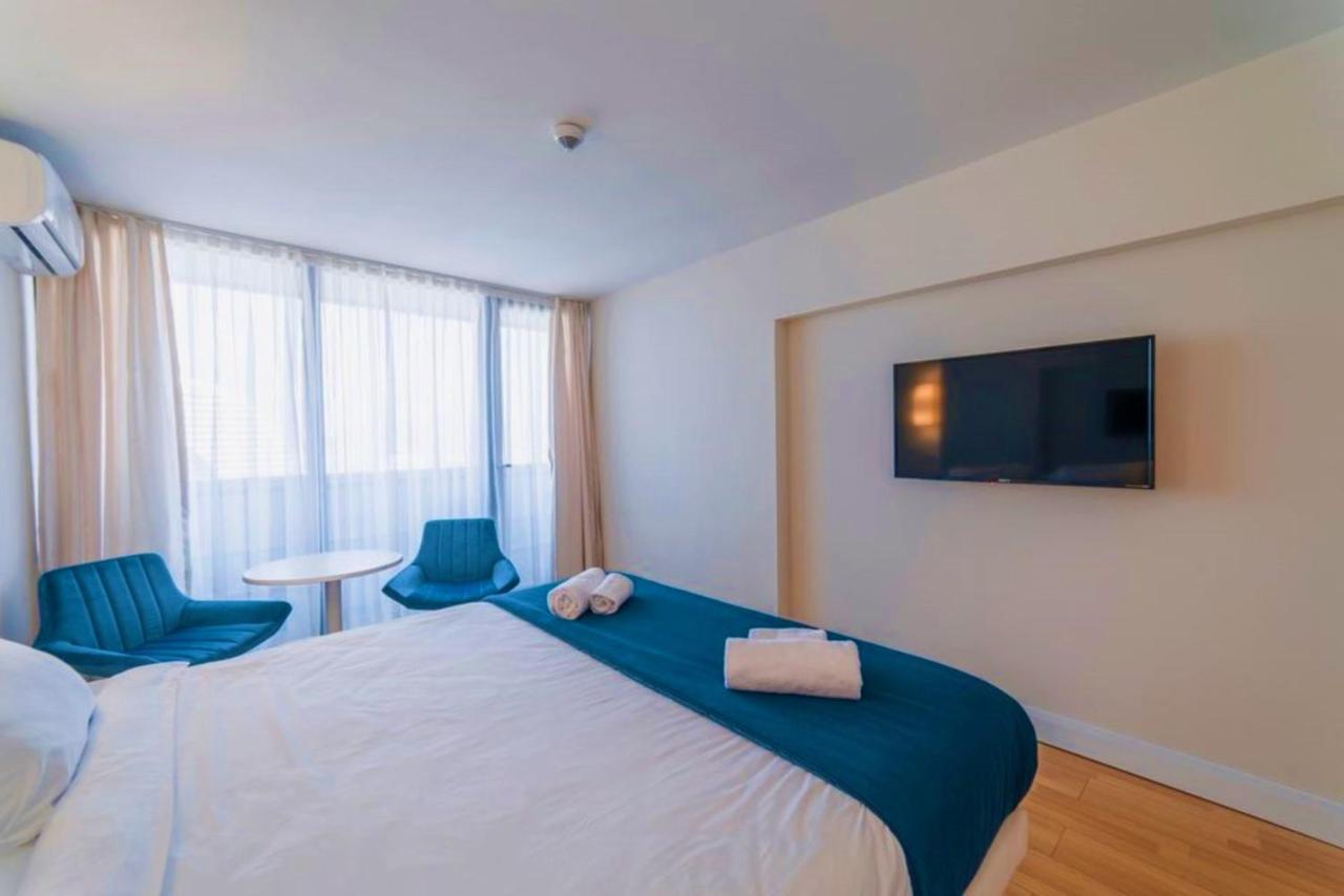 Sea View Aparthotel In Orbi City Batumi Exterior foto